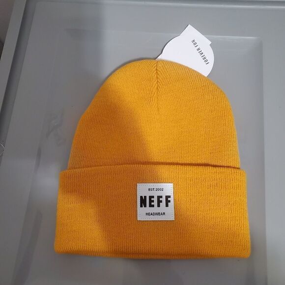 NWT UNISEX NEFF OSFA BEANIE GOLD - Picture 1 of 5